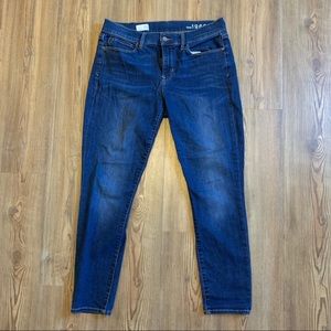 Gap 1969 Jeans - 30 Short